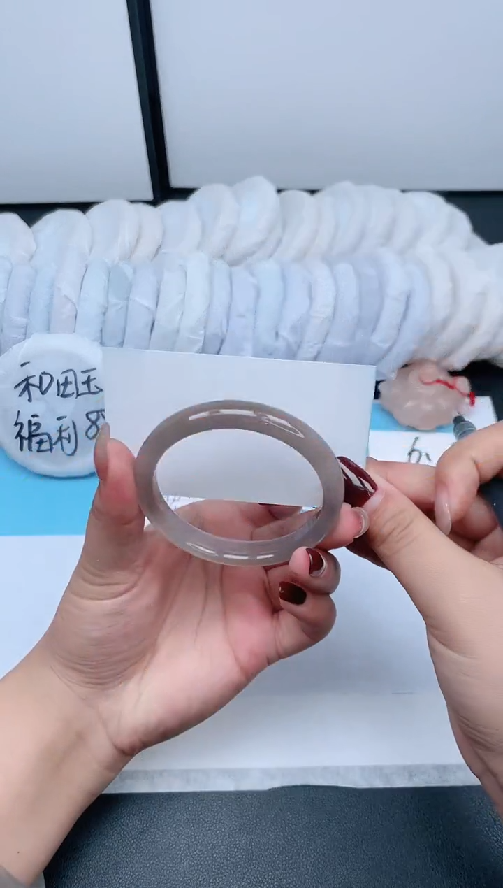 【闪购商品】石英质玉手镯未镶嵌487-55.8