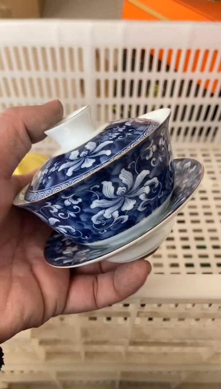 杯子瓷无运费险有瑕疵的摄影的产品有使用过的痕迹有点脏介意勿拍