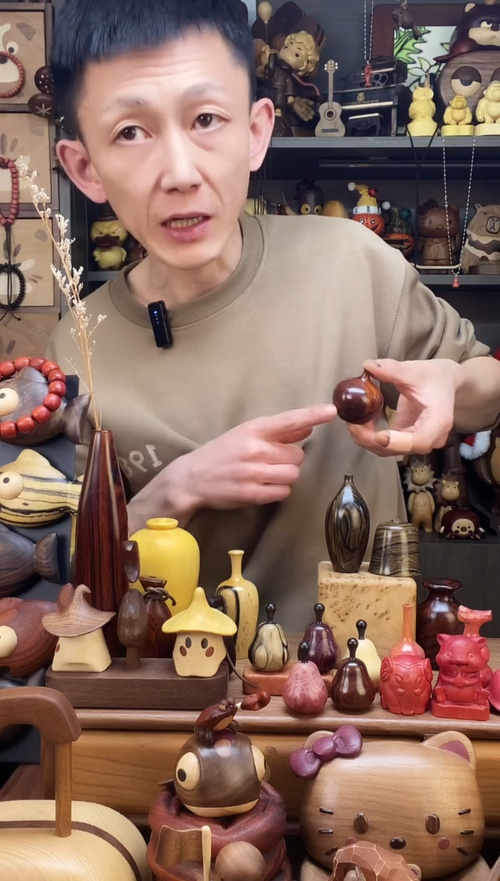 木柒***12个花瓶   348号  