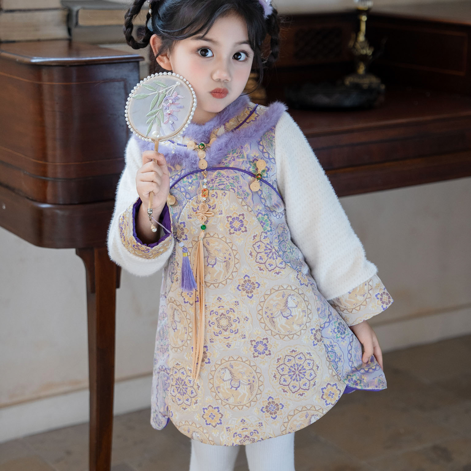 **如意旗袍裙秋冬款小女孩旗袍裙