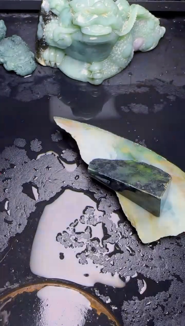 颈饰未镶嵌翡翠24