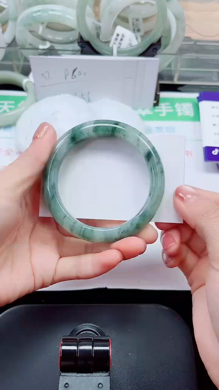 未镶嵌手镯石英质玉148-55/56