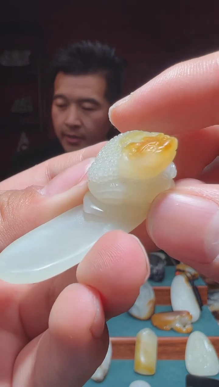 【闪购商品】和田玉吊坠(不含链)未镶嵌1