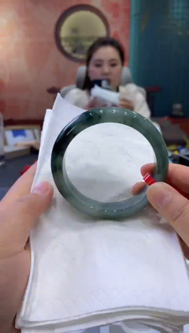 【闪购商品】翡翠手镯未镶嵌多人0009263