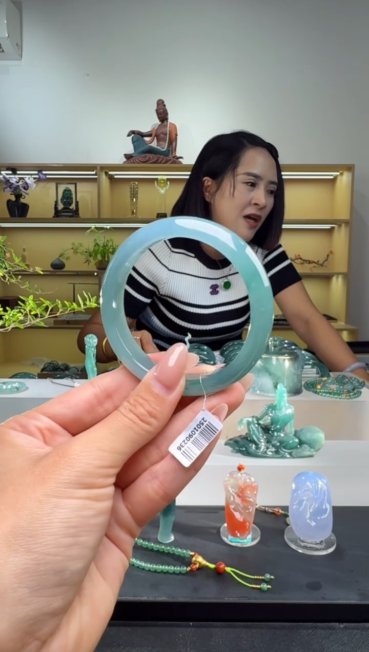 未镶嵌手镯翡翠55.5圈