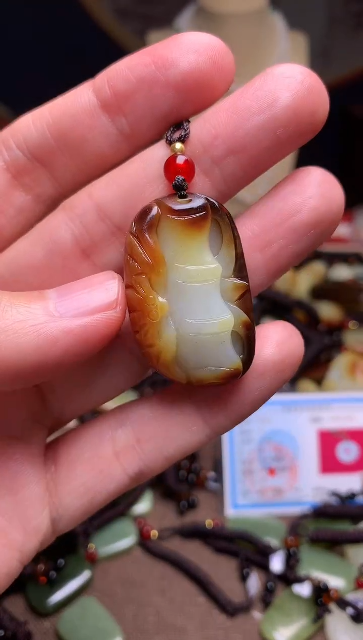 颈饰未镶嵌和田玉新疆料青海料清水和田玉吊坠