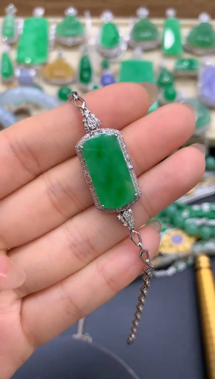 【闪购商品】翡翠手链18K金镶嵌461-中国好珍宝