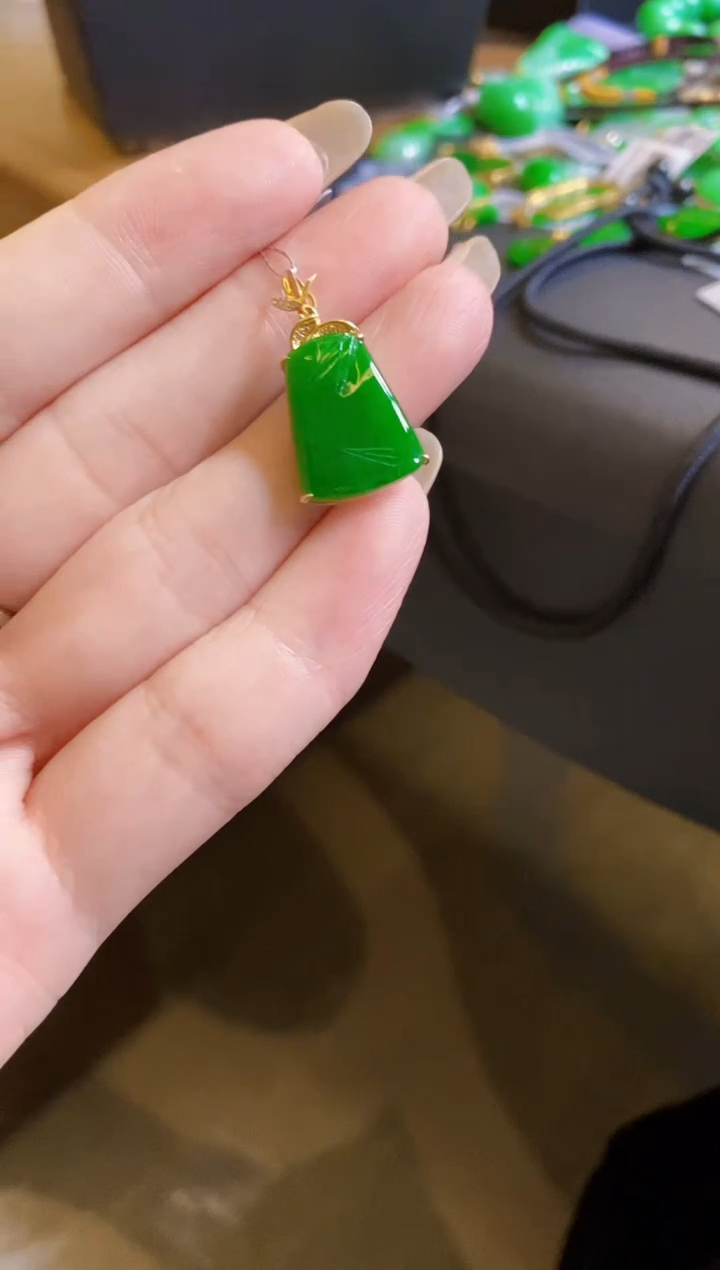 【闪购商品】定制翡翠18K金镶嵌竹子