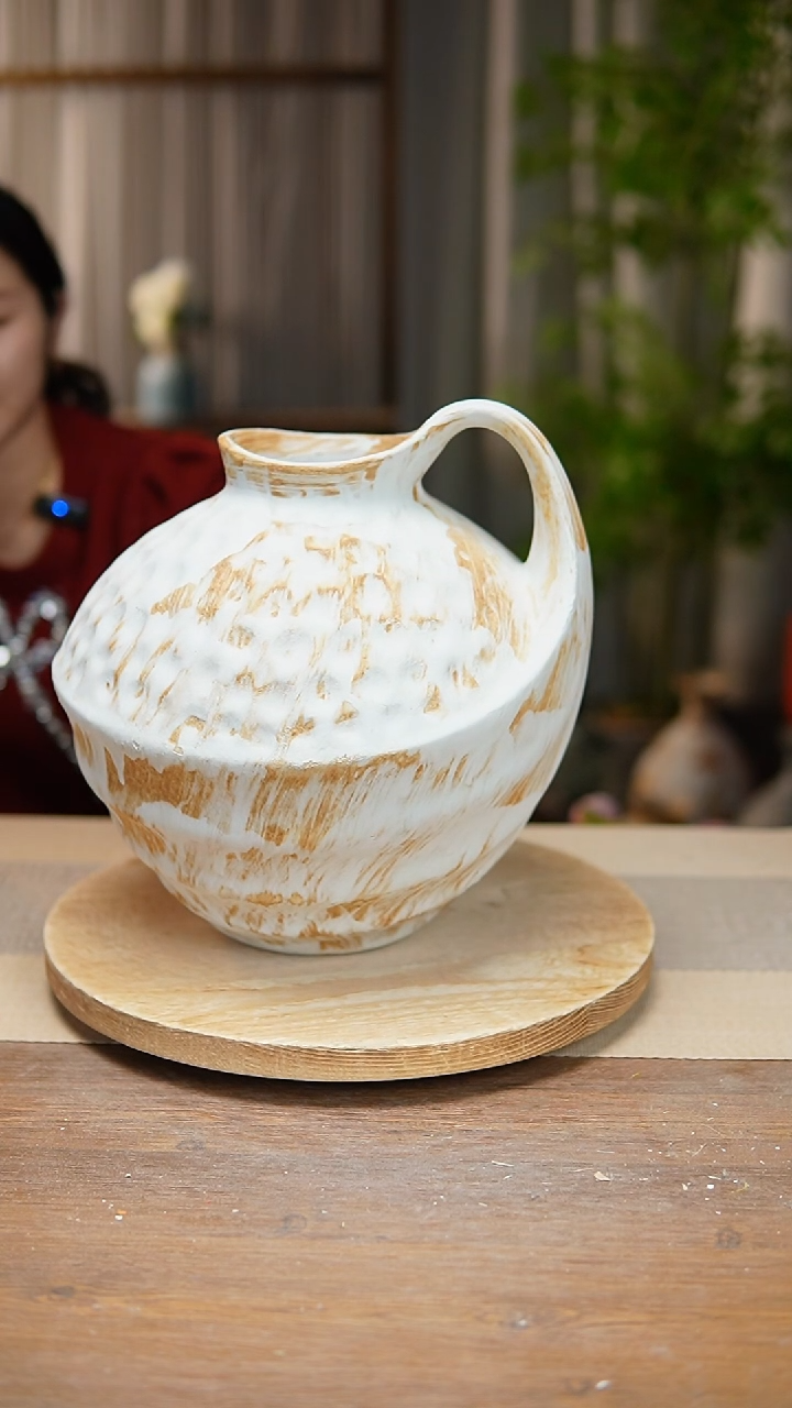 【闪购商品】陶瓷 花器诧寂黄胖奶壶