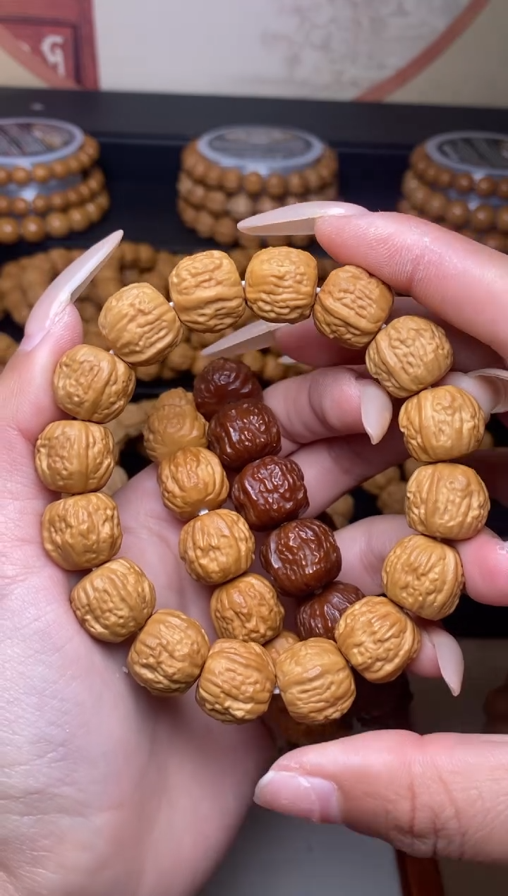 【闪购商品】猴头核桃手串14-15mm龙炎料金蟾蛤蟆头全品