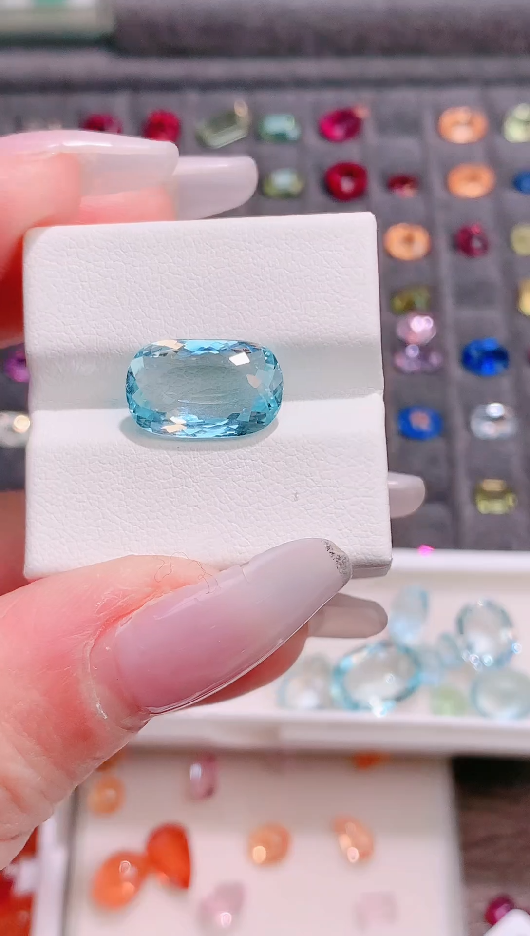 裸石海蓝宝石枕型全净4.18ct