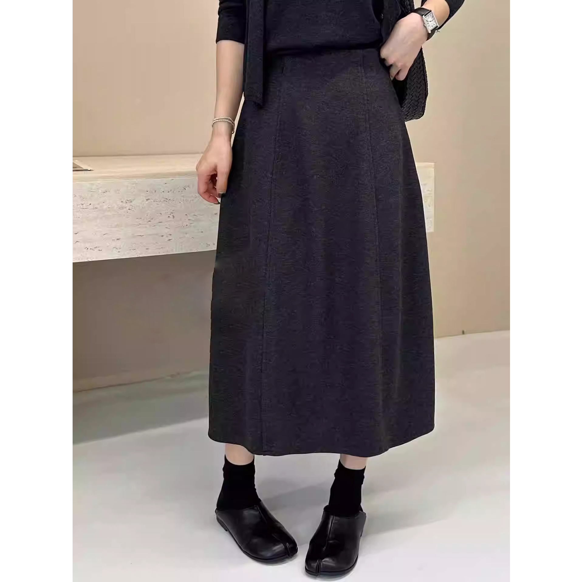 韩版赫本风轻奢百搭显瘦花苞裙复古高级感中长款羊毛呢半身裙子女