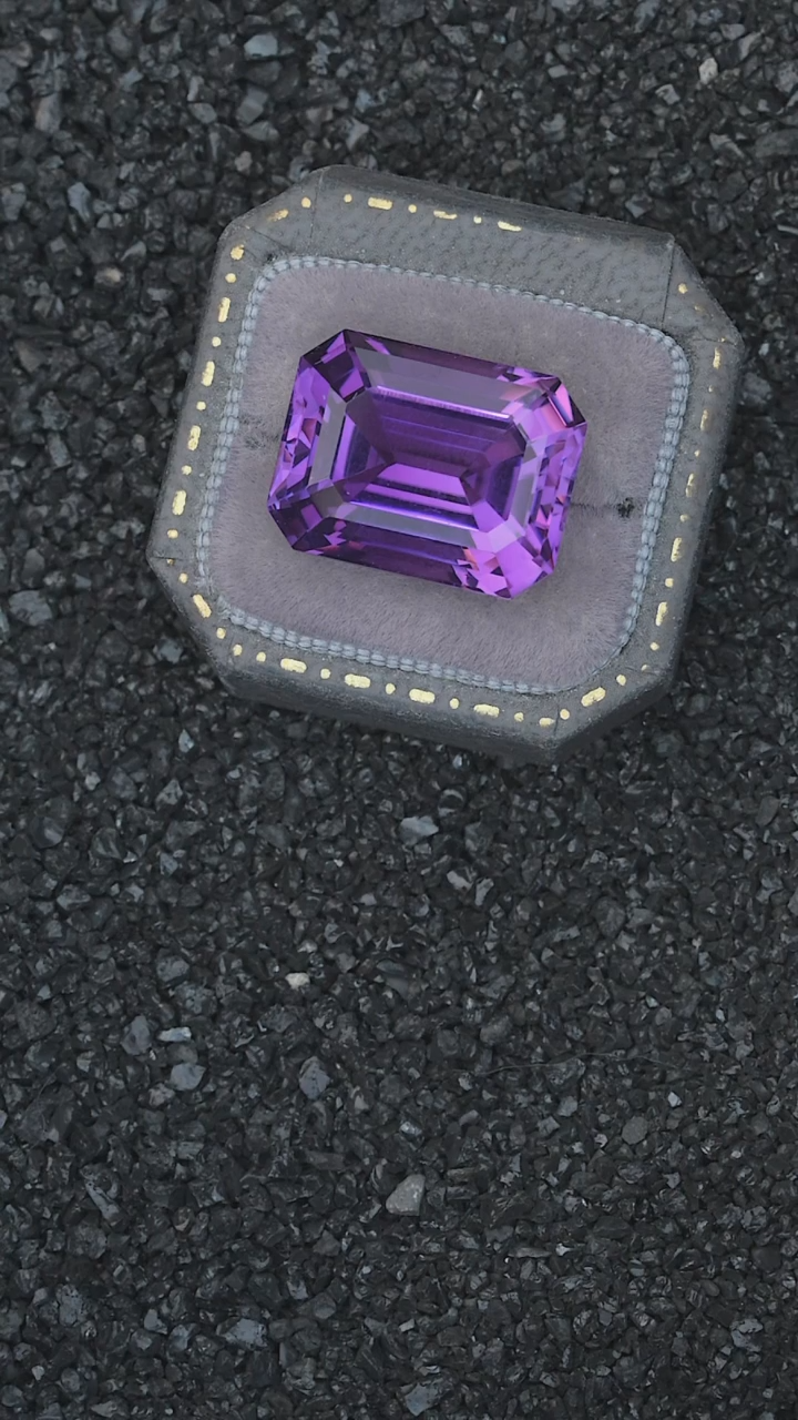 【闪购商品】紫晶裸石未镶嵌17.29克拉