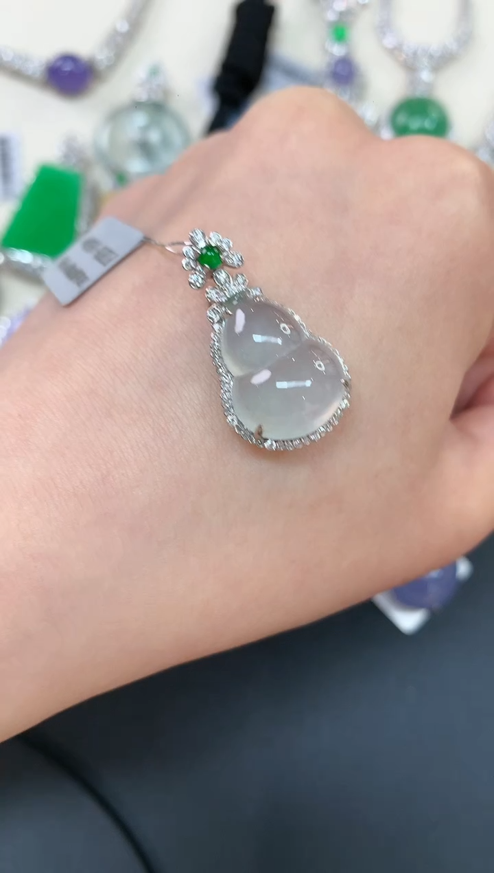 【闪购商品】翡翠吊坠(不含链)18K金镶嵌A88|8800