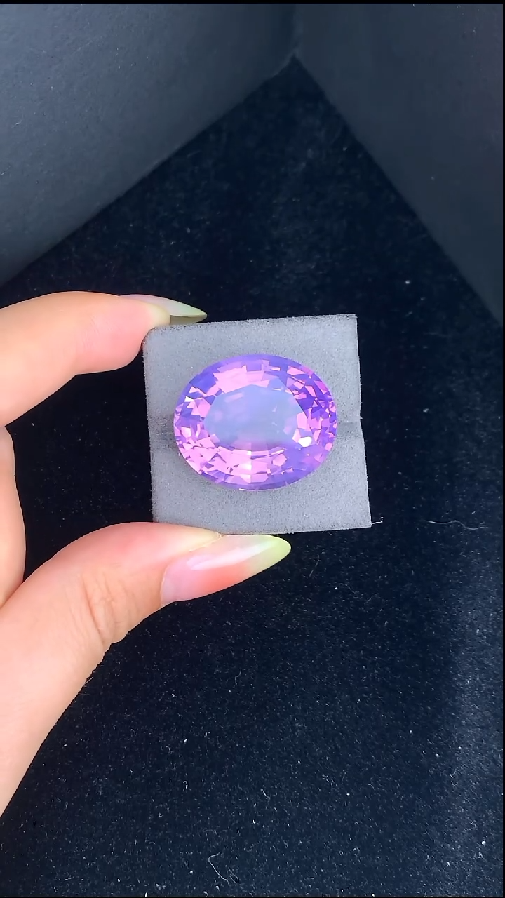 无未镶嵌水晶45.49克拉