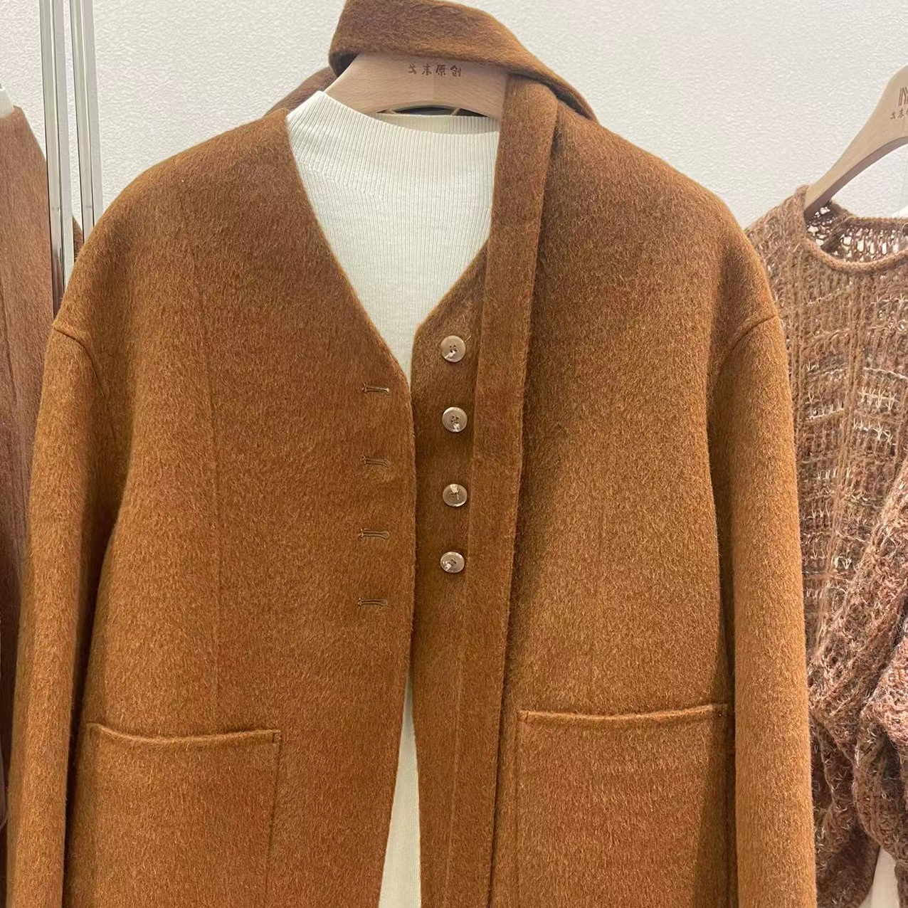 弌末原创咖色短款大衣