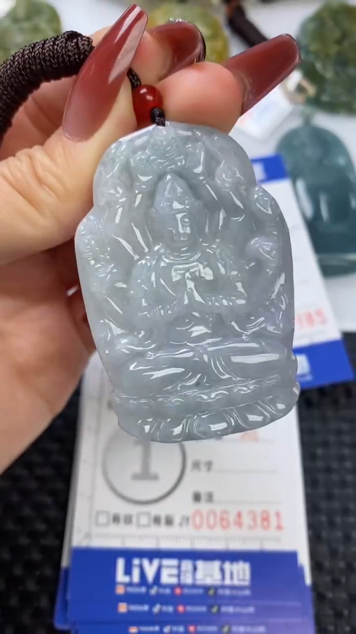 【闪购商品】翡翠颈饰未镶嵌11111111111111111
