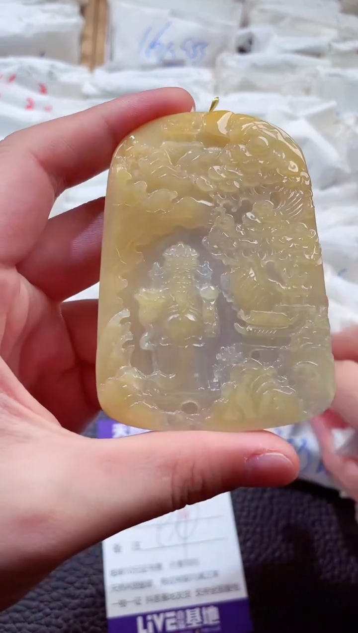 翡翠未镶嵌颈饰00000409