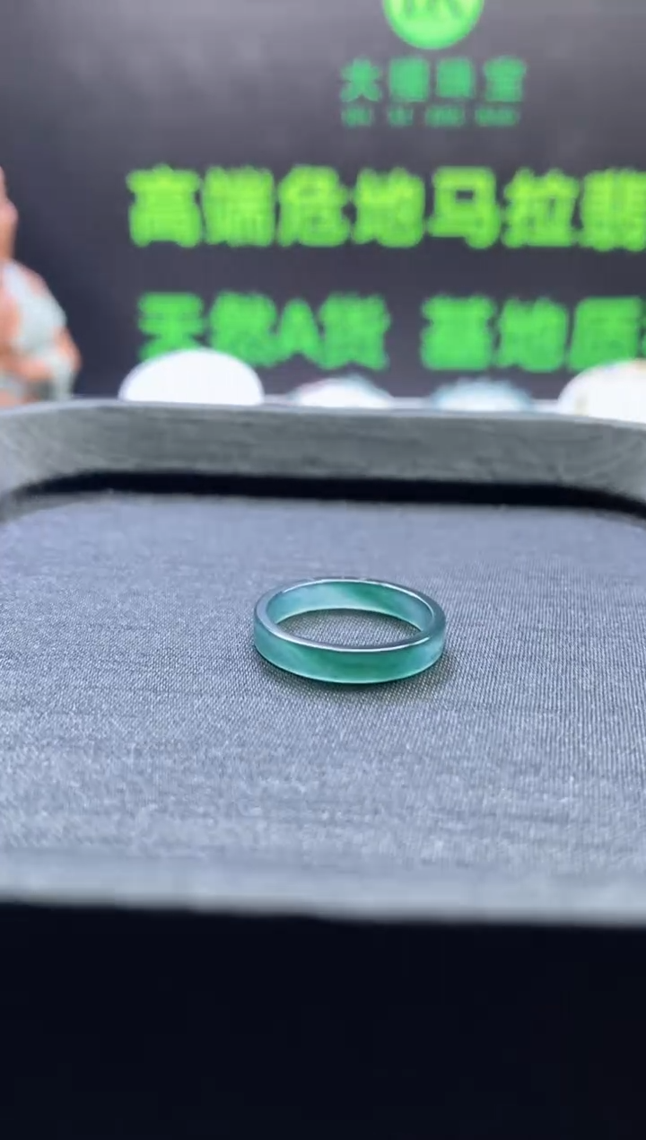 颈饰未镶嵌翡翠?****?0819552943