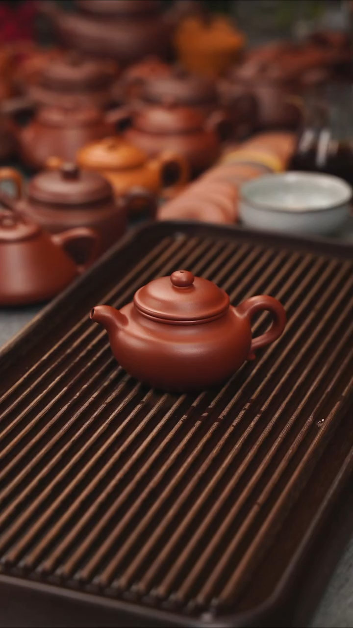 茶壶紫砂㦶?130红皮龙仿古