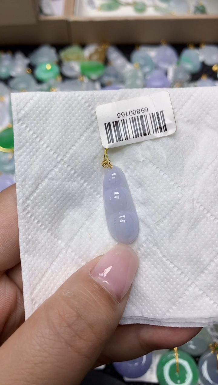 颈饰18K金镶嵌翡翠1111111111