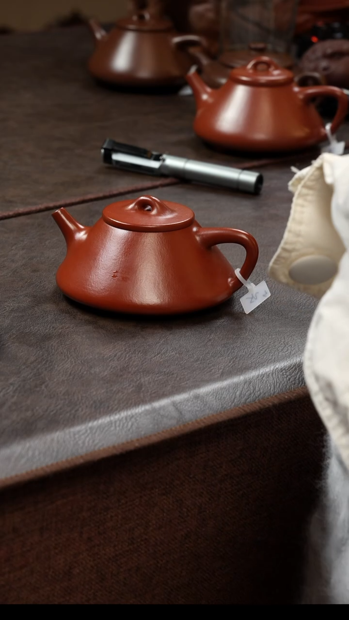 【闪购商品】紫砂茶壶24    精品茶具240cc