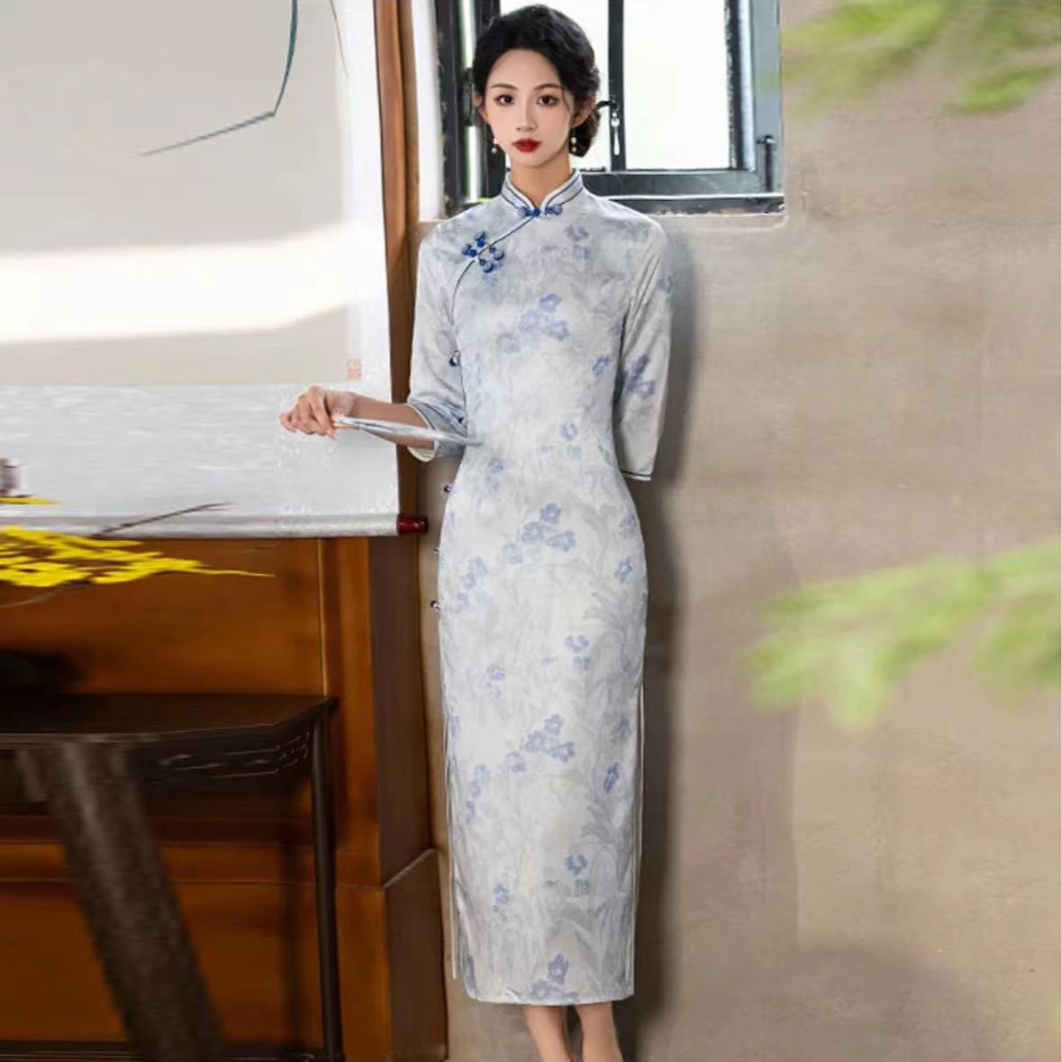 175-浅蓝色 中袖 提花 葫芦扣 改良 旗袍