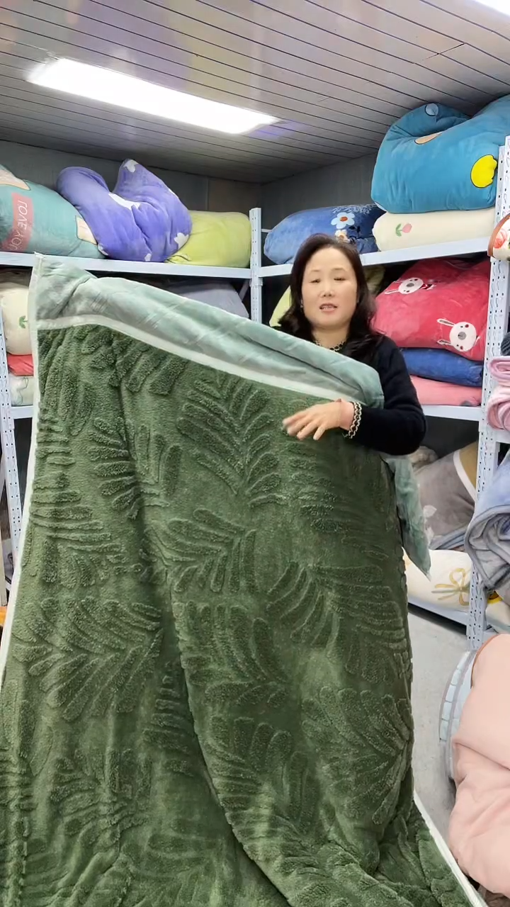 牛奶绒180+200被子