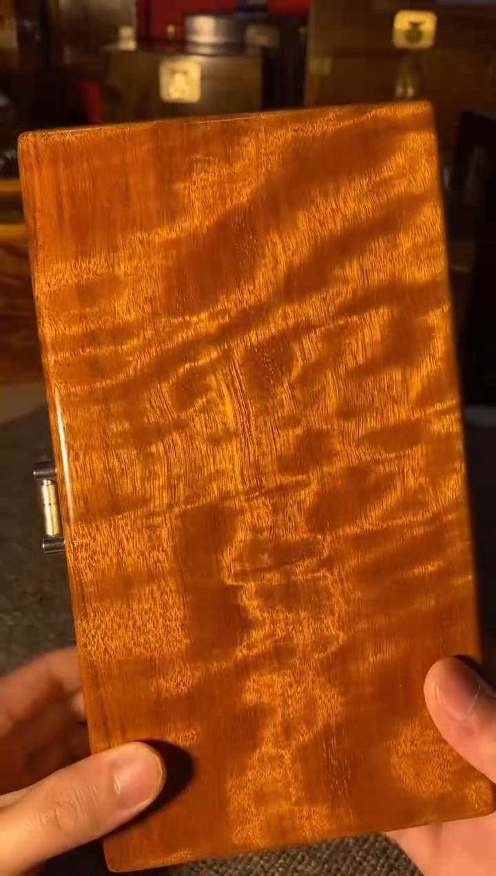 【闪购商品】金丝楠木艺金丝楠首饰盒F1