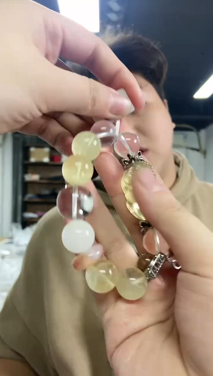 【闪购商品】水晶手串未镶嵌多样性发其一颜色微差