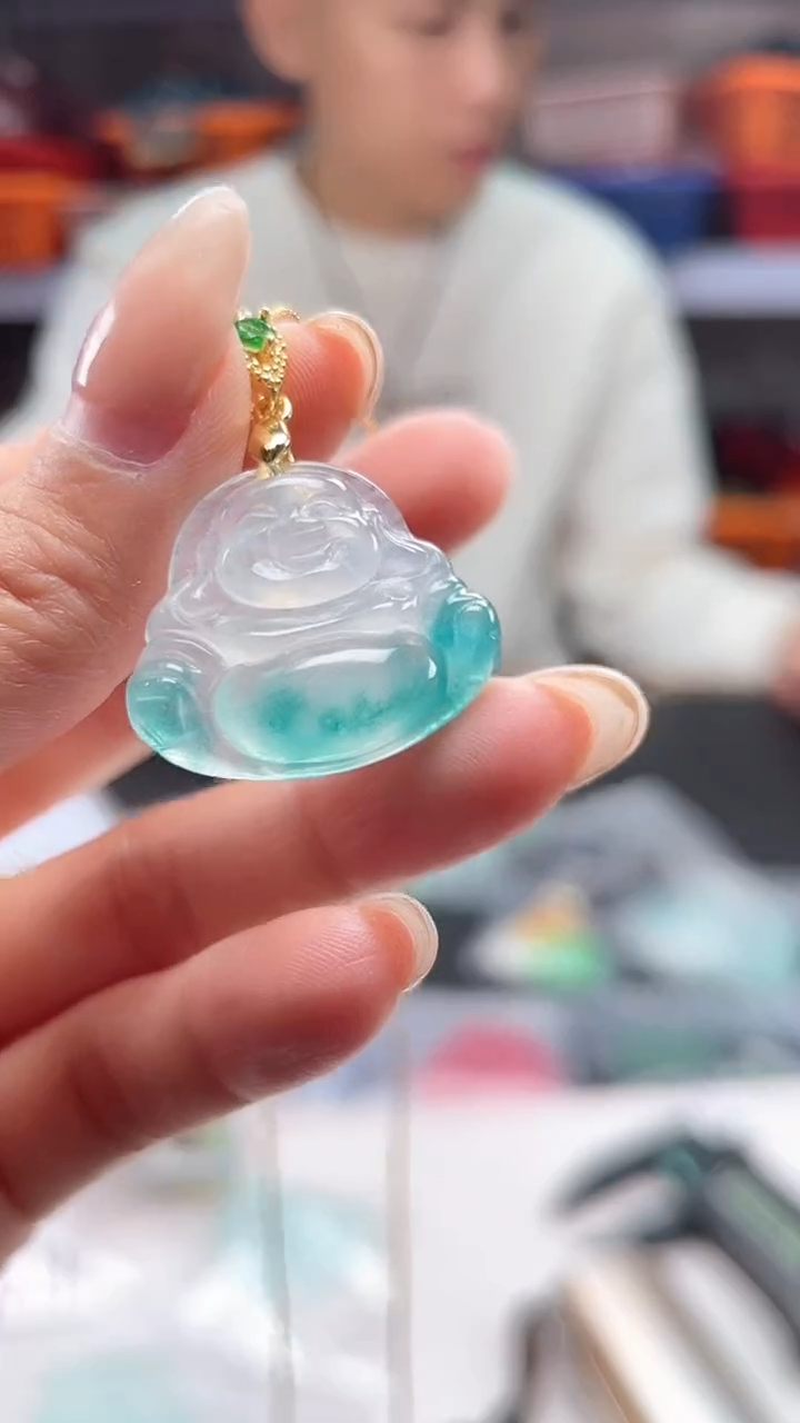 吊坠(赠链)未镶嵌石英质玉佛