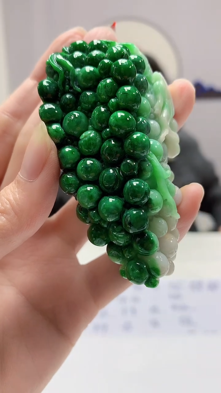 【闪购商品】定制翡翠未镶嵌4852zm-毛货挂件108