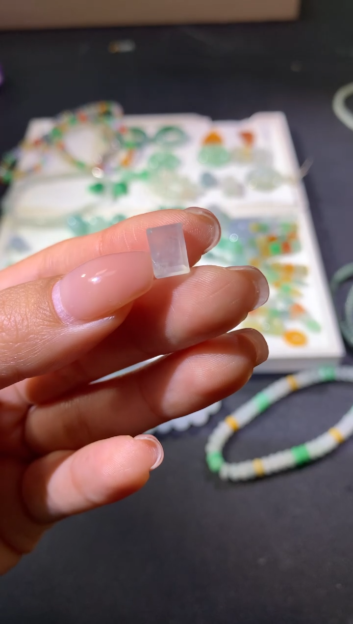 【闪购商品】定制翡翠未镶嵌珠4