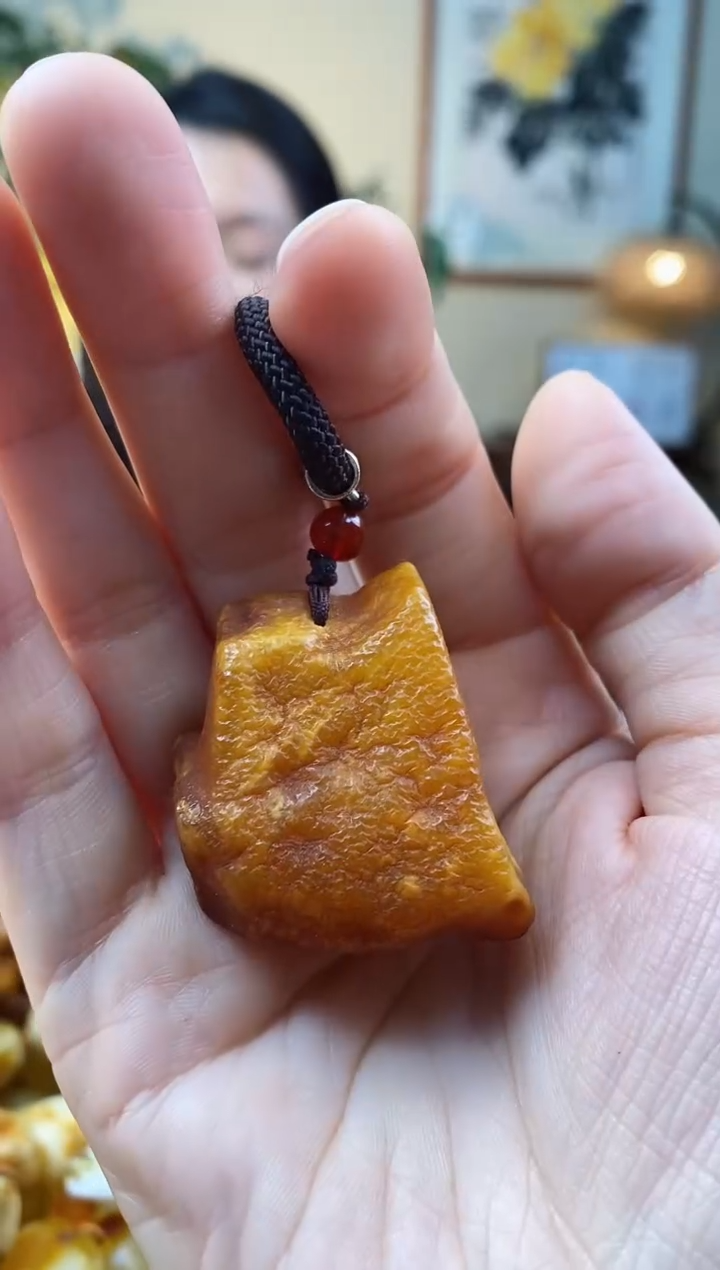 【闪购商品】琥珀颈饰未镶嵌吊坠