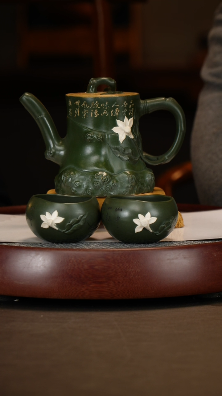 【闪购商品】紫砂茶壶玉兰套组+蒋蓉+树桩壶承450c