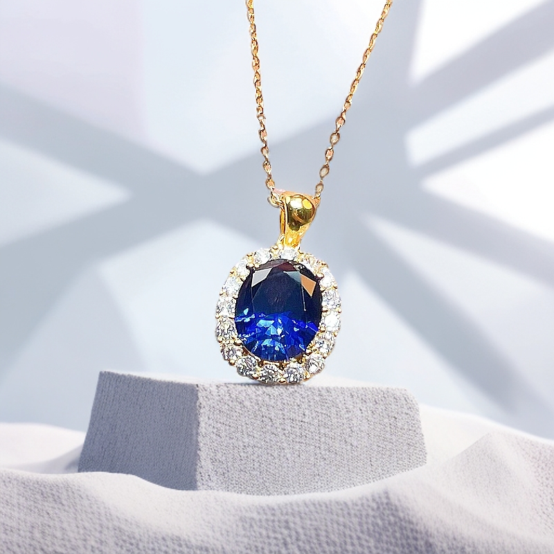 【81】18k椭圆形蓝宝石吊坠【赠链子】