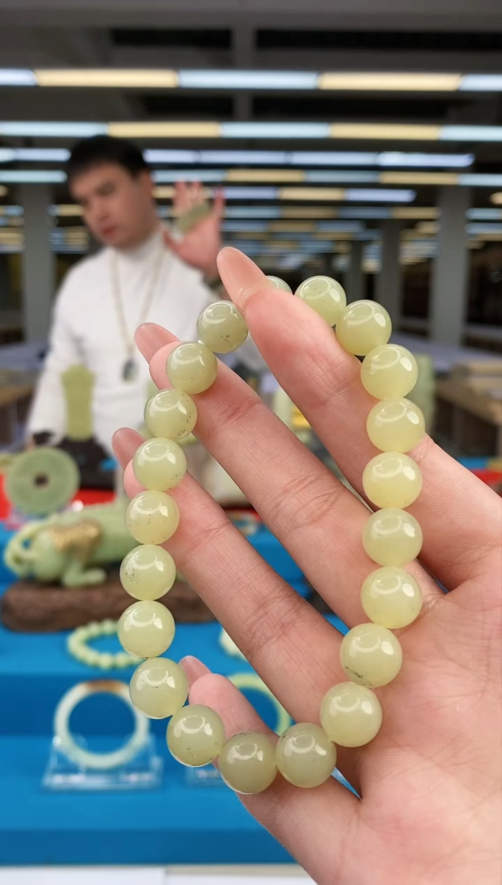 未镶嵌和田玉挂件闪购甘黄青花10mm多样性发发一件