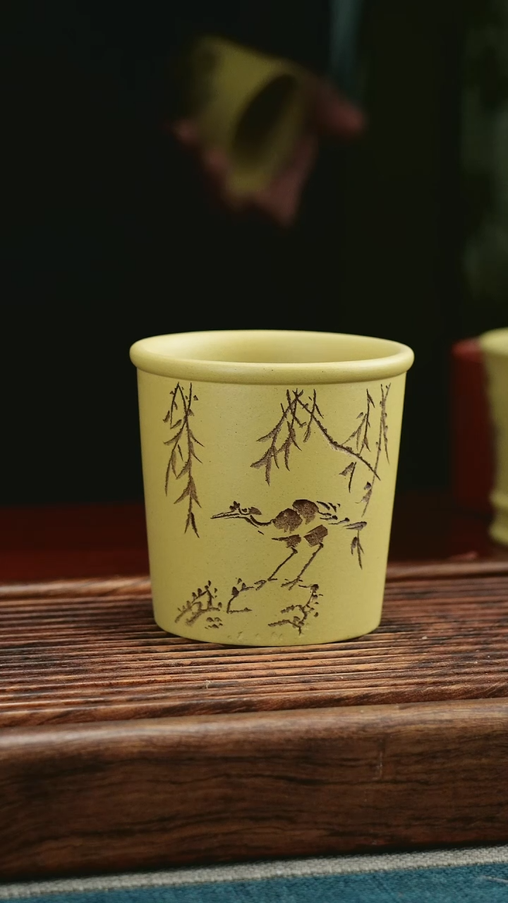 【闪购商品】紫砂茶杯写意刻绘本绿