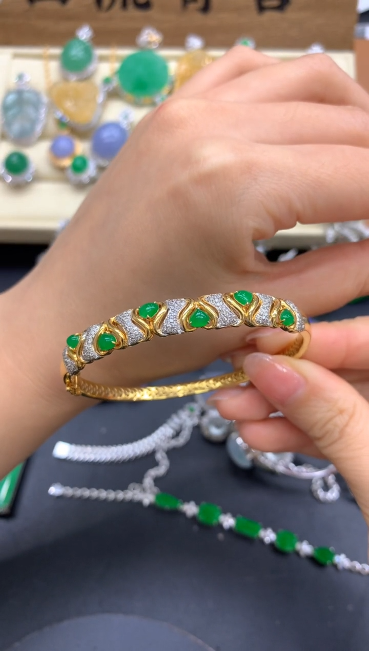 【闪购商品】翡翠手镯18K金镶嵌558-中国好珍宝