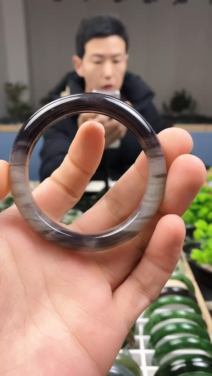 【闪购商品】和田玉手镯未镶嵌52.4