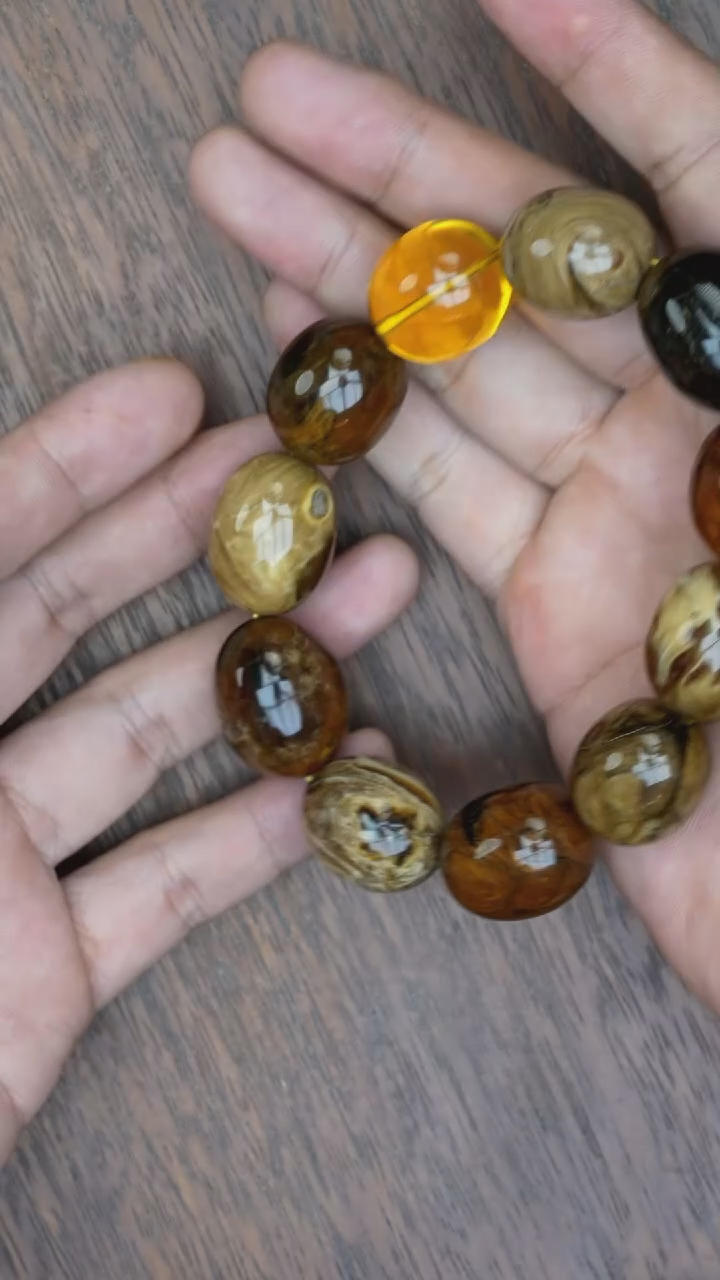 【闪购商品】琥珀裸石未镶嵌缅甸枣珠多宝手串