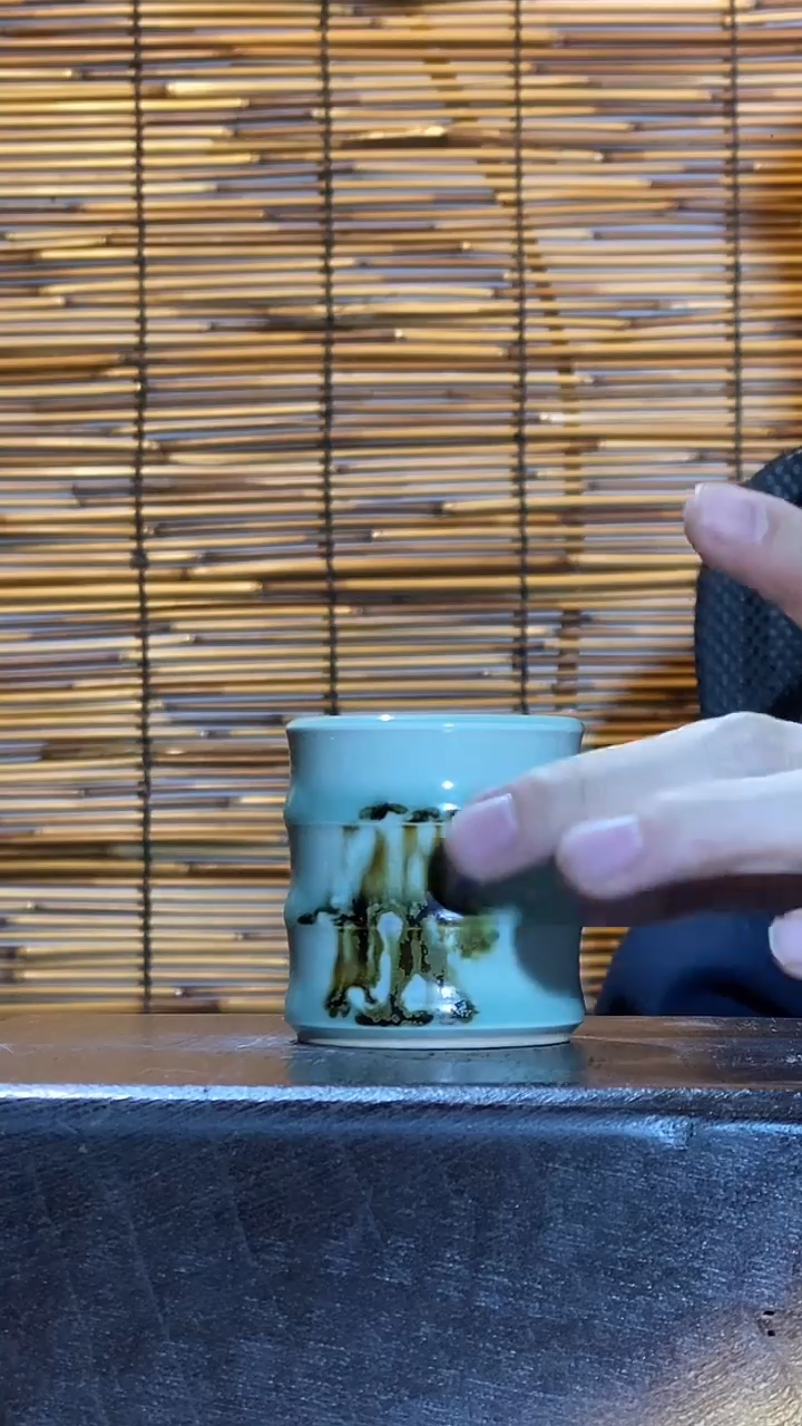  【山隐青瓷】龙窑柴烧杯子   微瑕点彩竹节