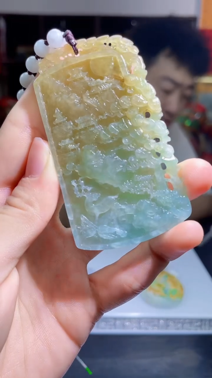 【闪购商品】翡翠吊坠(不含链)未镶嵌S92