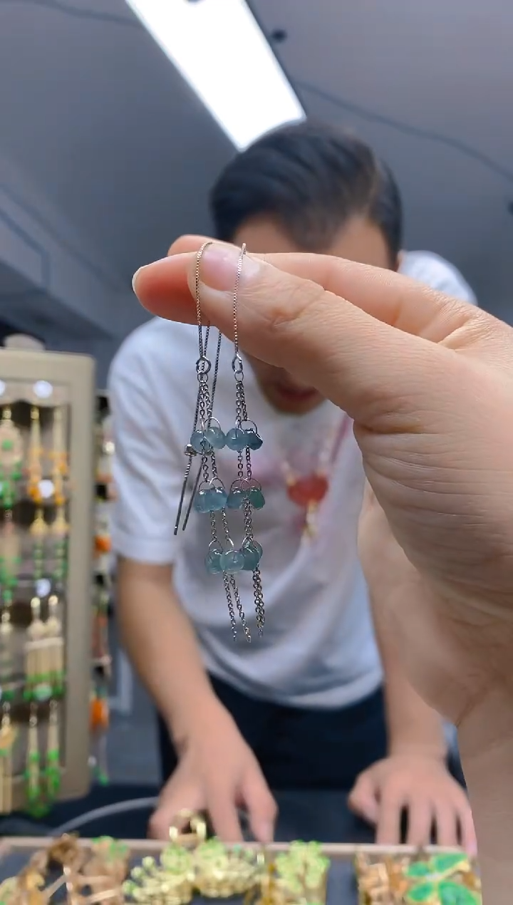 【闪购商品】翡翠耳饰银S925镶嵌355翡翠耳线