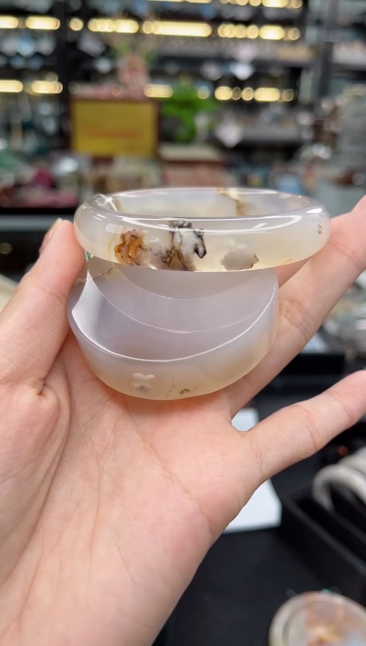 【闪购商品】石英质玉手镯未镶嵌55圈口（赠品镯心）3660262