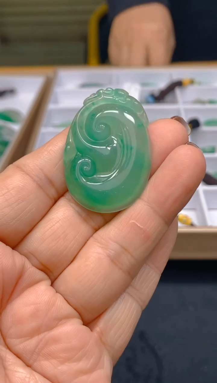 【闪购商品】石英质玉颈饰未镶嵌冰美人非洲翠053