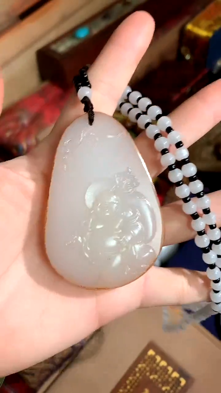 【闪购商品】和田玉（子料）吊坠(赠链)未镶嵌德诚精品专属摆件