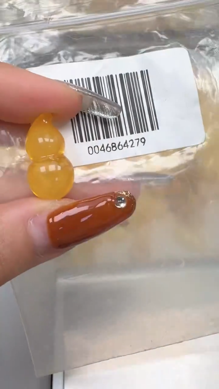 裸石琥珀未镶嵌如图