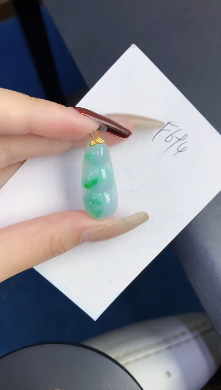 【闪购商品】翡翠颈饰18K金镶嵌0000000000