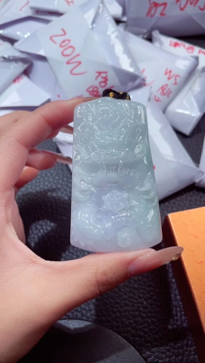 颈饰未镶嵌翡翠586